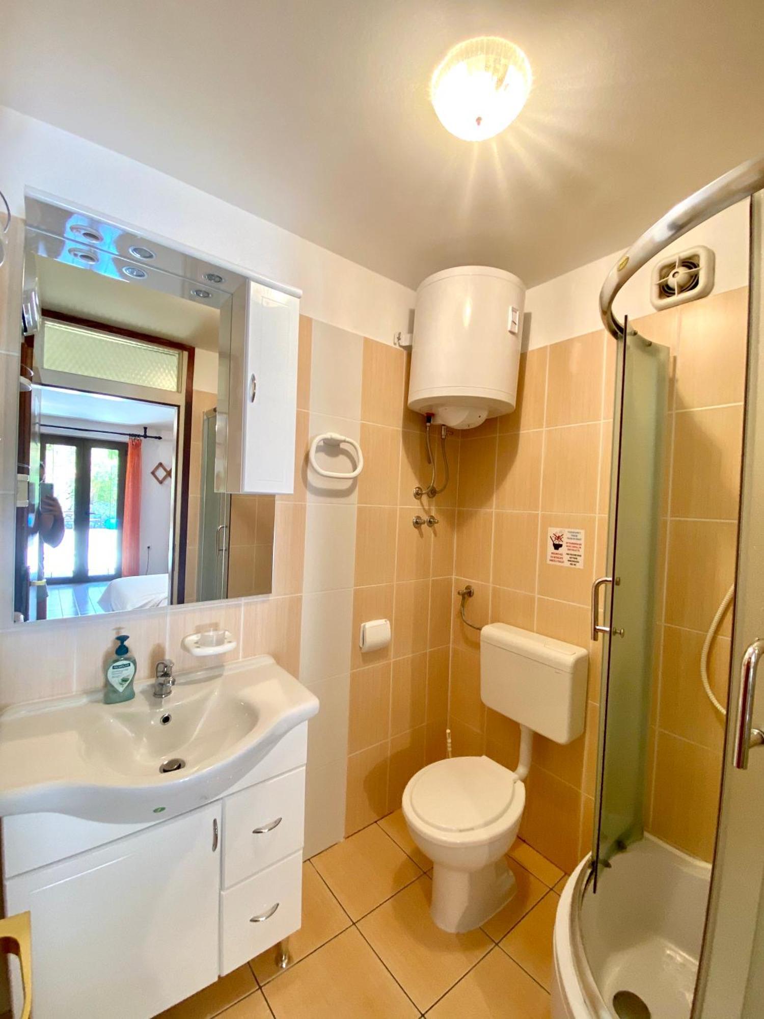 Apartmani Mavrinac Нерезине Стая снимка